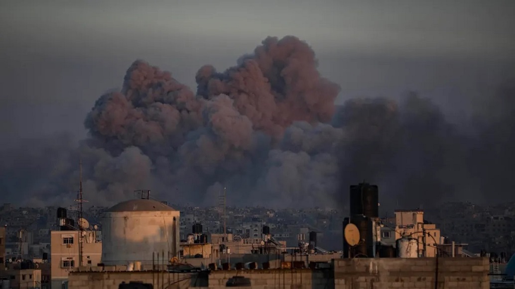 Ofensiva, bajas israelíes, contactos y distintas propuestas de salida